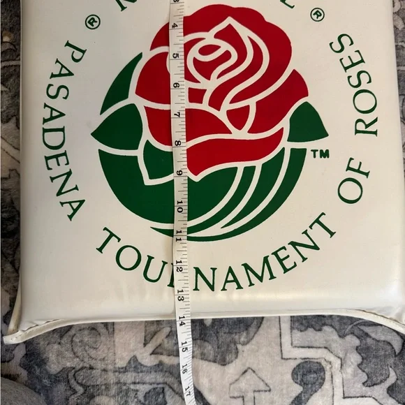 Rose Bowl Tournament of Roses Seat Cushions - Picture 6 of 15